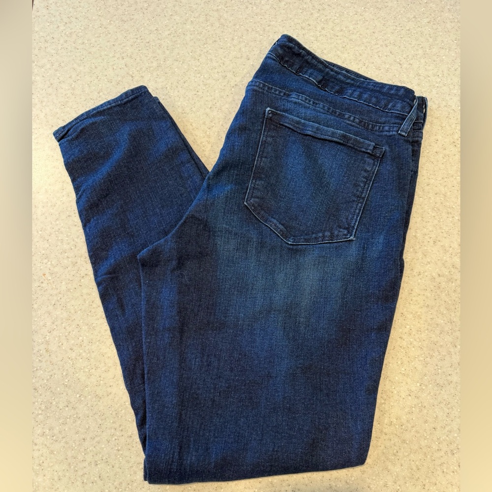 Women’s Old Navy Mid-Rise Rockstar Super Skinny Dark Jean, 14